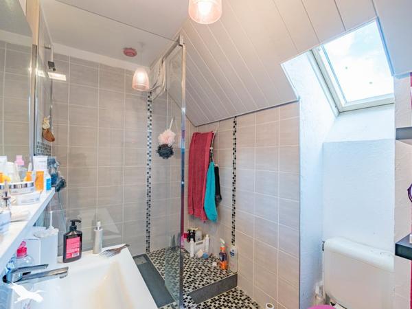 Maison à vendre |  Serres-Sainte-Marie |  6 pièces | 142 m²