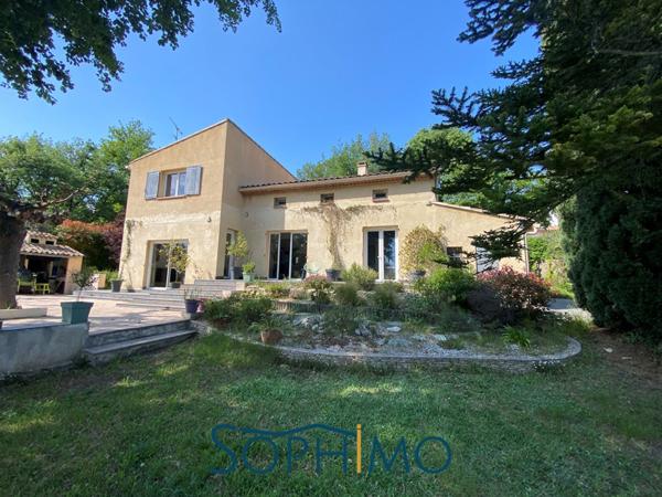 Éguilles (13510) Un havre de paix pour grande famille, proche d'Aix-en-Provence