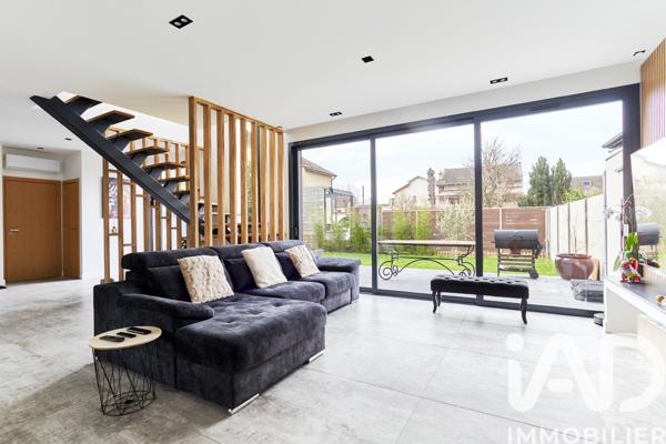 Maison à vendre 6 pièces 160 m² Houilles