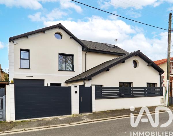 Maison à vendre 6 pièces 160 m² Houilles