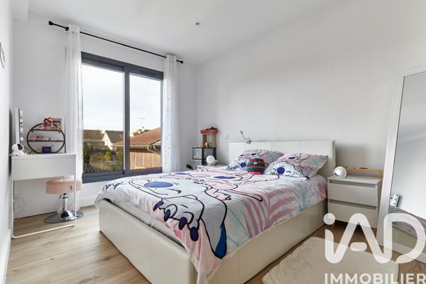 Maison à vendre 6 pièces 160 m² Houilles