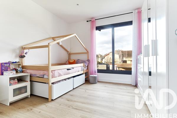 Maison à vendre 6 pièces 160 m² Houilles