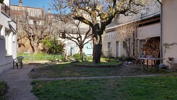 Die (26150) EXCLUSIVITÉ AU CŒUR DE DIE/ APPARTEMENT SUR JARDIN