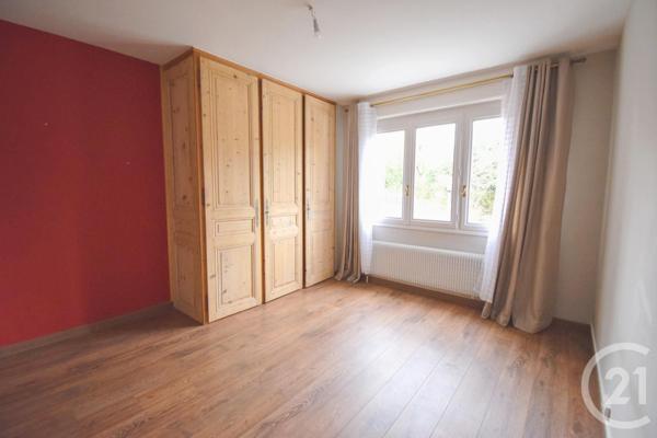 Appartement F4 à vendre  5 pièces - 122,79 m2 LES CHERES - 69