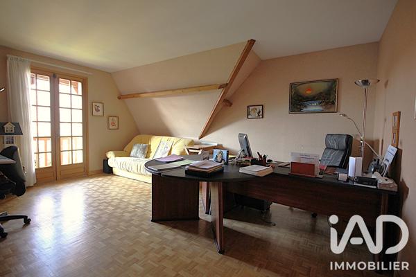 Maison à vendre 7 pièces 185 m² Mandres-les-Roses