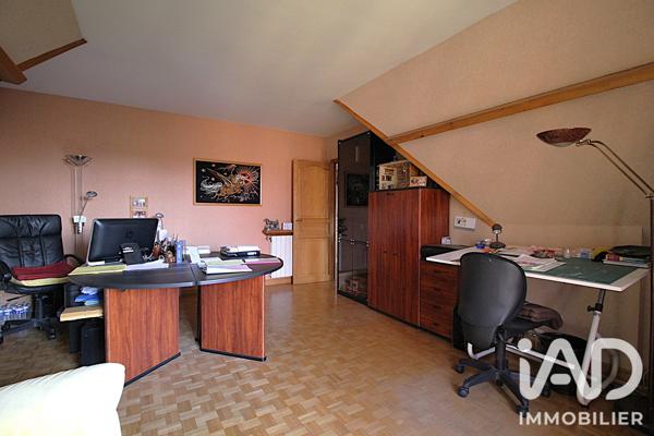 Maison à vendre 7 pièces 185 m² Mandres-les-Roses