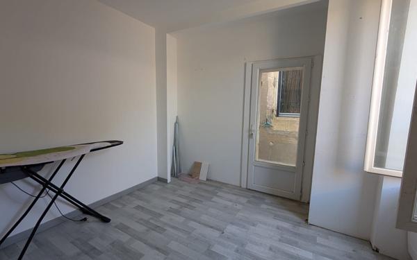 Maison à vendre    4 pièces •  Montfrin