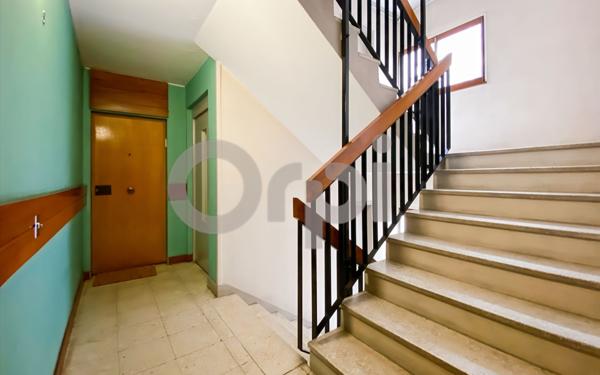 Appartement à vendre    2 pièces • 41,28 m2 Paris 12
