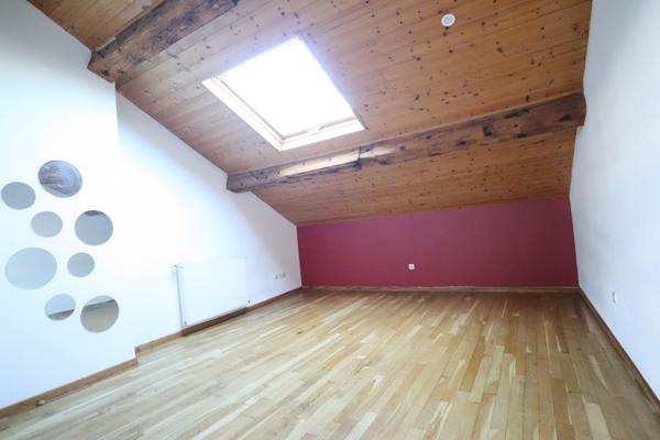 102m² - T3 - RUE CARNOT - CENTRE VILLE/ANGLE LOUIS BLANC