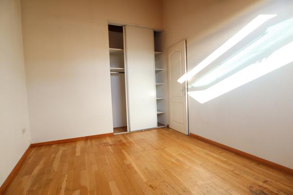 102m² - T3 - RUE CARNOT - CENTRE VILLE/ANGLE LOUIS BLANC