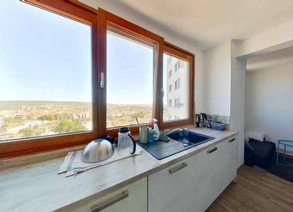 Appartement à louer  5 pièces •  Nancy