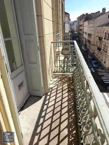 Appartement à louer 2 pièces 53.4m² Saint-Étienne (42000)