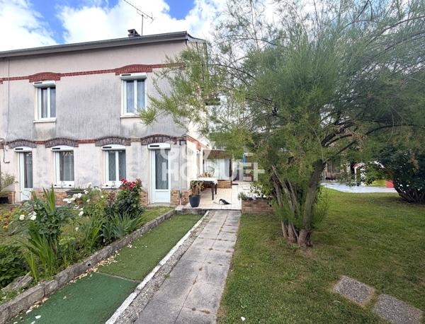 MAISON À VENDRE DE 5 PIÈCES DE 139,00 M²