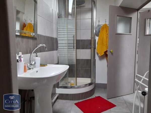 Location appartement Roanne (42300) 2 pièces 27.16m²