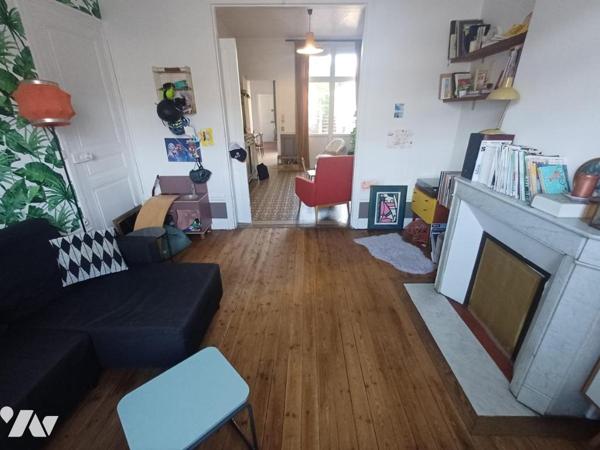QUARTIER ST ACHEUL : Maison avec cachet de 125 m², JARDIN plein sud