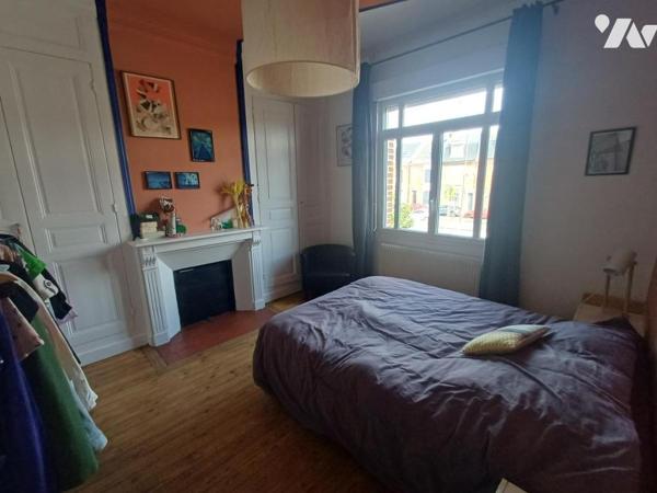 QUARTIER ST ACHEUL : Maison avec cachet de 125 m², JARDIN plein sud