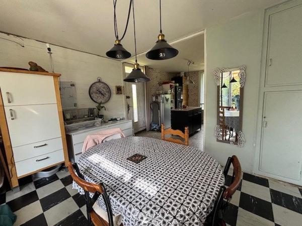 Pavillon dans un quartier calme et recherché