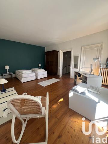 Maison à vendre 6 pièces 230 m² Cognac