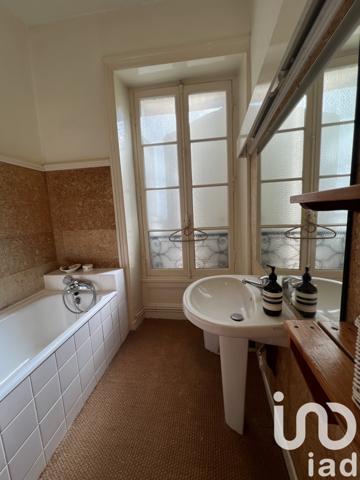 Maison à vendre 6 pièces 230 m² Cognac