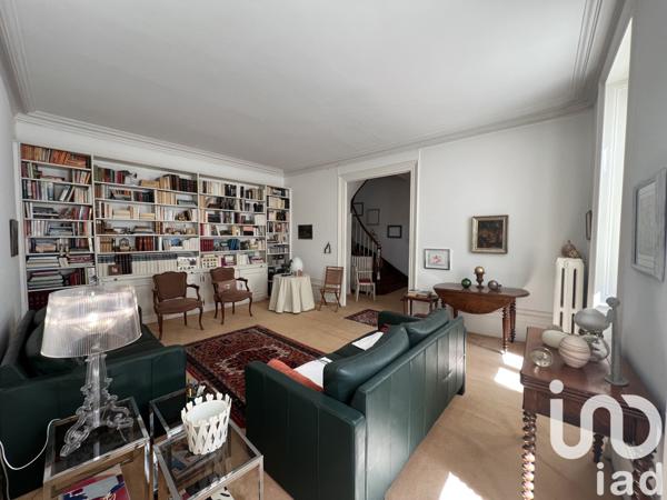 Maison à vendre 6 pièces 230 m² Cognac