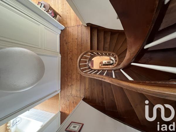 Maison à vendre 6 pièces 230 m² Cognac