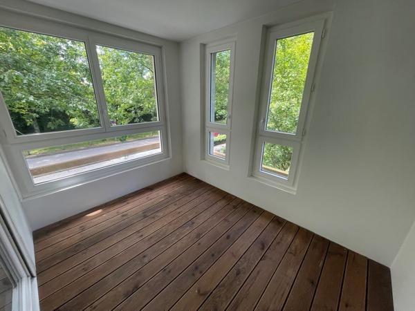 Parking + appartement + parking