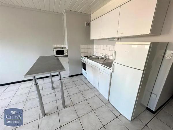 Appartement à louer 2 pièces 35.26m² Maubeuge (59600)