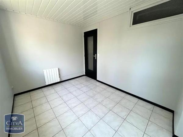 Appartement à louer 2 pièces 35.26m² Maubeuge (59600)