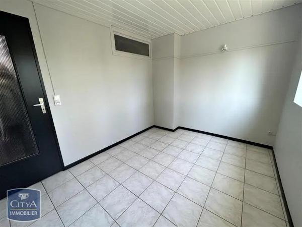 Appartement à louer 2 pièces 35.26m² Maubeuge (59600)