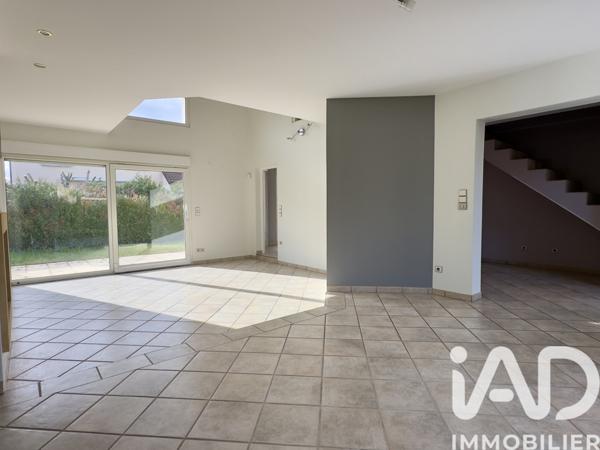 Maison à vendre 6 pièces 165 m² Marly