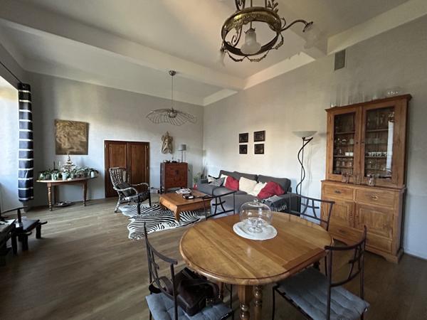 A VENDRE Maison de caractère entièrement rénovée de 108 m², est ideale pour Montolieu (11170)