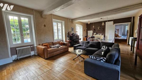 VENDOME PROPRIETE 300m² sur PARC 8975m²