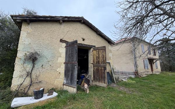 Maison à vendre    7 pièces • 450 m2 Pavie