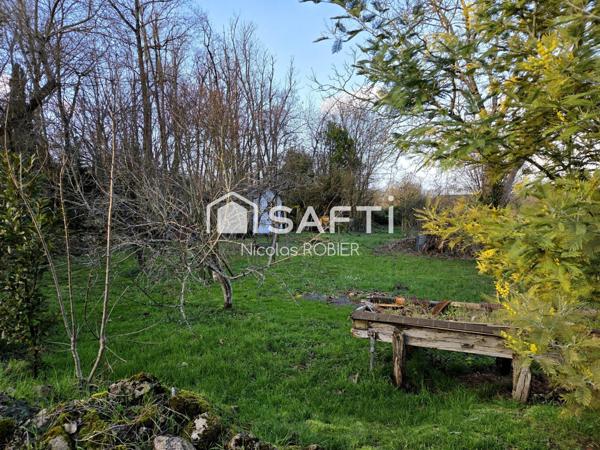 Maison de Maître, énergie B, trois chambres, dépendances, garage camping-car, jardin