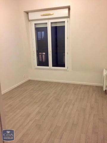 Appartement à louer 3 pièces 74.1m²