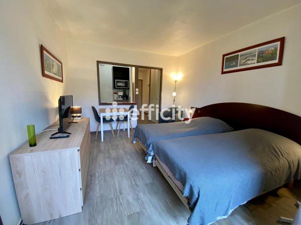Appartement
         1 pièce
        - 25 m² 73 000 € *