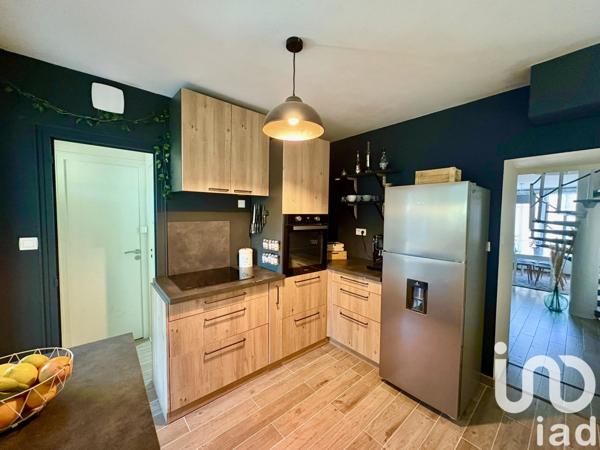 Maison à vendre 4 pièces 63 m² Saintes