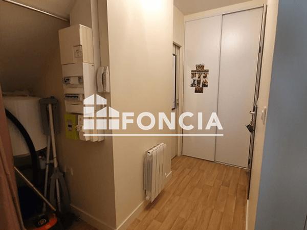 Location Studio 24.44 m² - 11 AVENUE DE VARSOVIE Angouleme 16000