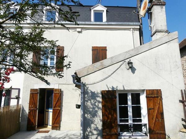 Maison à vendre    4 pièces •  Faremoutiers