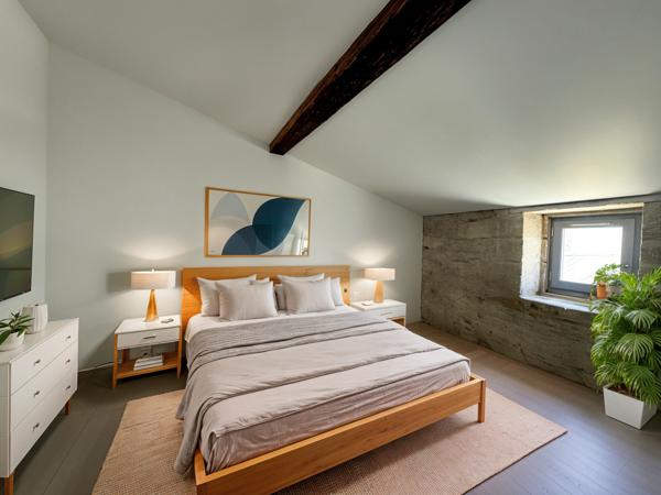 Sommières (30250) Sommières, Hyper centre, T4 RÉNOVÉ ENTIEREMENT en duplex dans immeuble bourgeois, parking, avec jardin privé