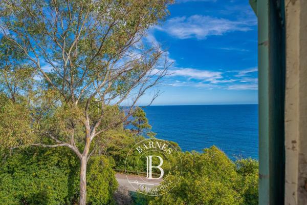 Saint-Raphaël, Villa  350 m² à vendre