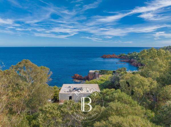 Saint-Raphaël, Villa  350 m² à vendre