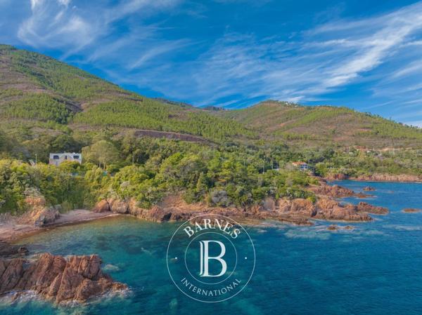 Saint-Raphaël, Villa  350 m² à vendre