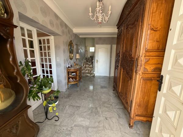 Maison à vendre 9 pièces LOURDES (65)