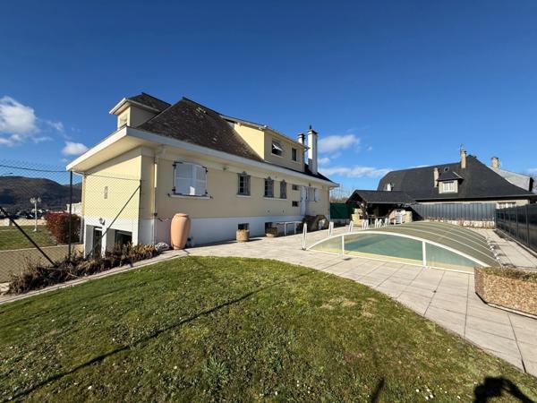 Maison à vendre 9 pièces LOURDES (65)