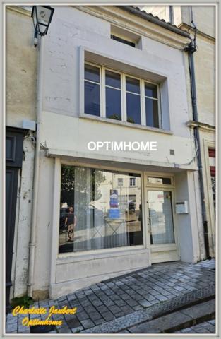 Immeuble à vendre BARBEZIEUX SAINT HILAIRE (16)