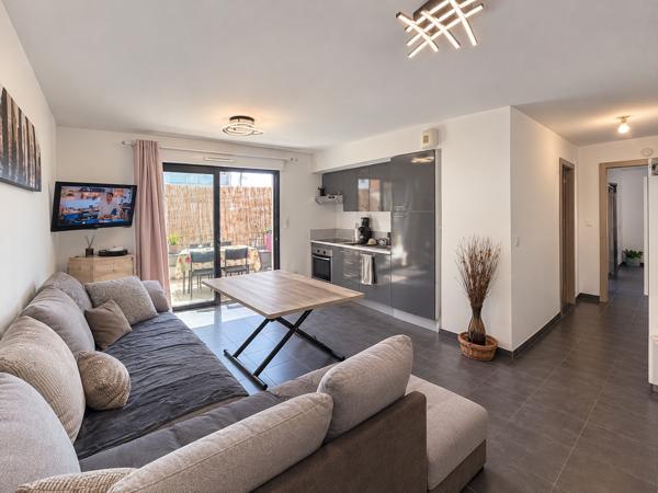 Appartement 2 pièces 42 m2 avec terrasse de 33 m2 construction récente Furiani