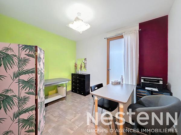 ST BONNET DE MURE Hyper Centre - Appartement récent 2 pièces de 50 m² avec terrasse, cave et garage