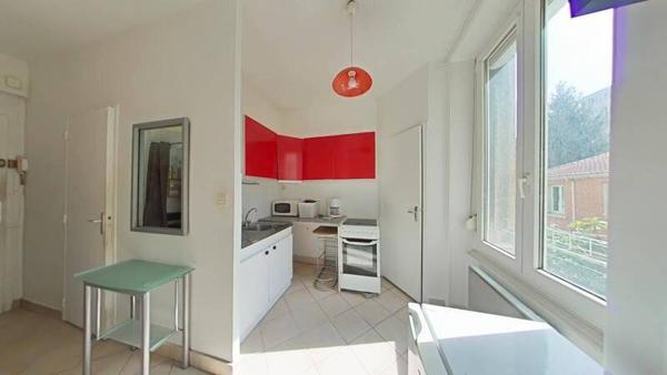 Appartement 1 pièce                                        - 42000 Saint-Étienne Réf : 12371