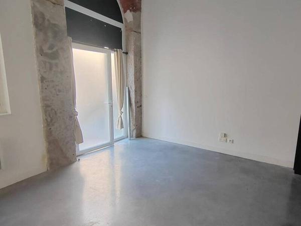Appartement 1 pièce                                        - 42000 Saint-Étienne Réf : 12609